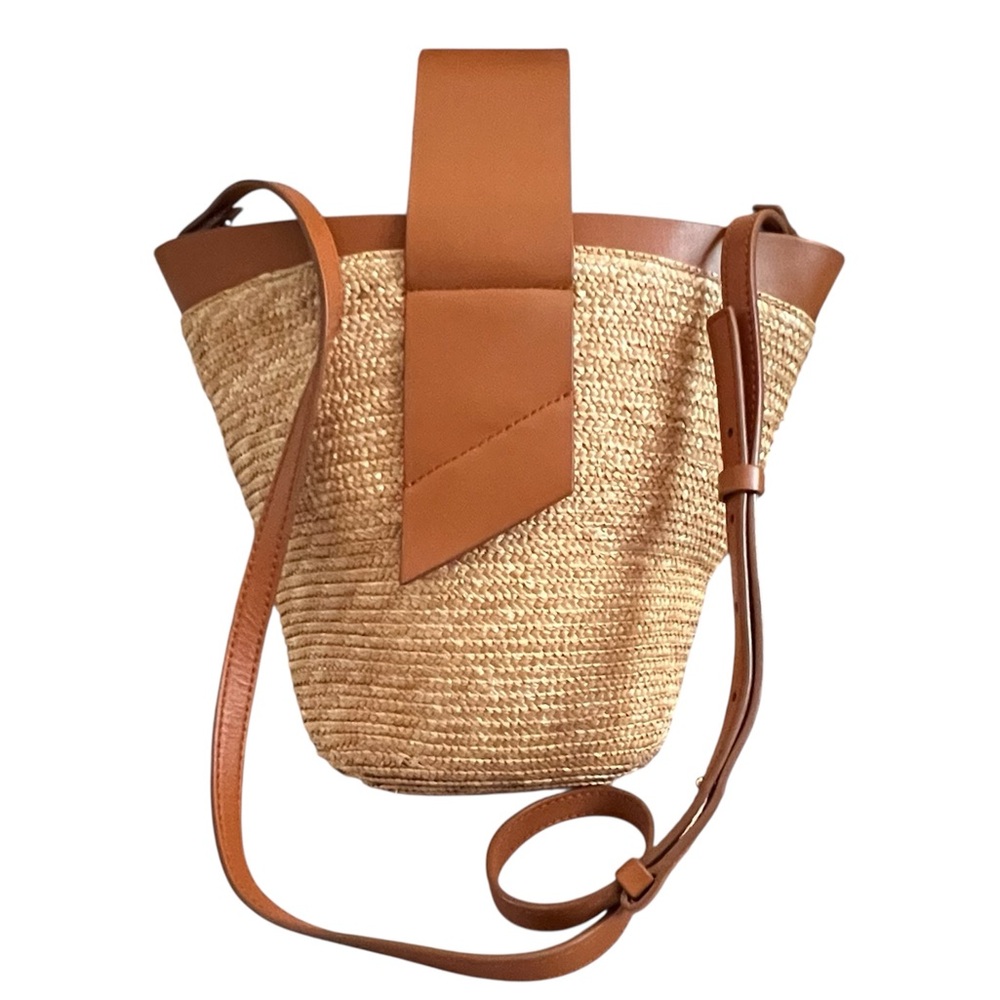 Carolina Santo Domingo Amphora Tan and Brown Straw Raffia Woven Tote Bag - Picture 9 of 15